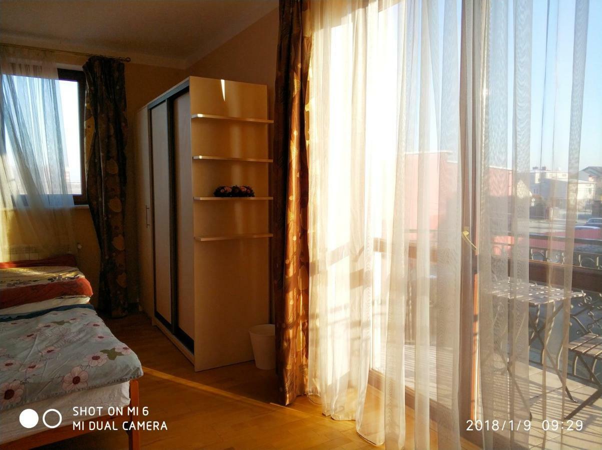 Np Sunshine Hostel Rybie Εξωτερικό φωτογραφία